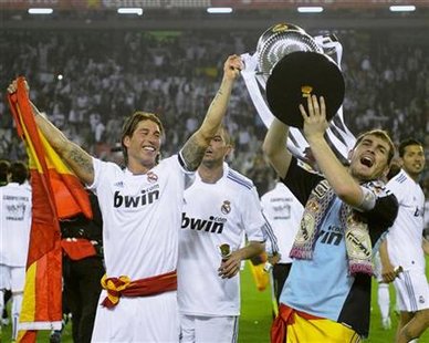 real madrid 2011 cup. Real Madrid#39;s celebration