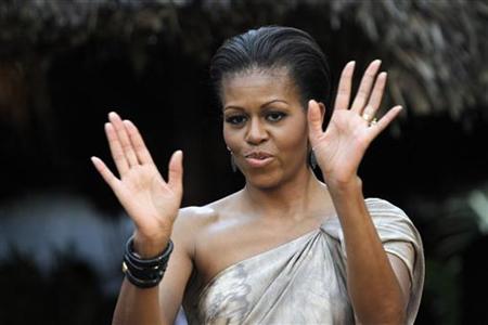 First lady Michelle Obama gestures during a visit with young Brazilians who have participated in a range of U.S.-sponsored development programs, in Brasilia March 19, 2011. REUTERS/Ueslei Marcelino
First lady Michelle Obama gestures during a visit with young Brazilians who have participated in a range of U.S.-sponsored development programs, in Brasilia March 19, 2011. REUTERS/Ueslei Marcelino