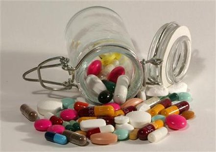 File photo illustration of pills. REUTERS/Jacky Naegelen
File photo illustration of pills. REUTERS/Jacky Naegelen