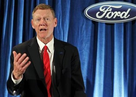 
Ford Motor Company's President and CEO Alan Mulally makes remarks during a news conference after the firm's annual meeting of shareholders in Wilmington, Delaware May 12, 2011. REUTERS/Tim Shaffer
