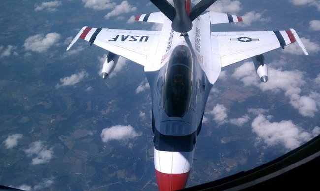 KC-135 Refueling Mission 2011