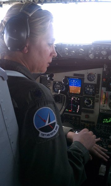 KC-135 Refueling Mission 2011