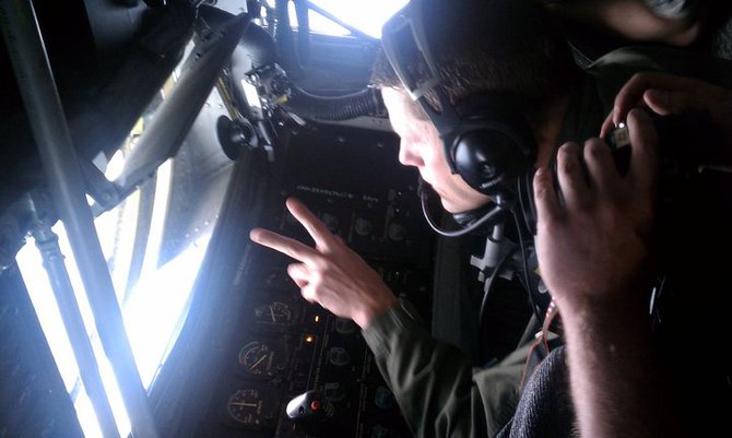 KC-135 Refueling Mission 2011