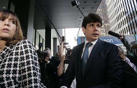 Former Illinois Governor Rod Blagojevich (R) and his wife Patti enter the Dirksen Federal building for the start of his corruption trial in Chicago, Illinois in this June 3, 2010 file photo. REUTERS/Frank Polich
Former Illinois Governor Rod Blagojevich (R) and his wife Patti enter the Dirksen Federal building for the start of his corruption trial in Chicago, Illinois in this June 3, 2010 file photo. REUTERS/Frank Polich