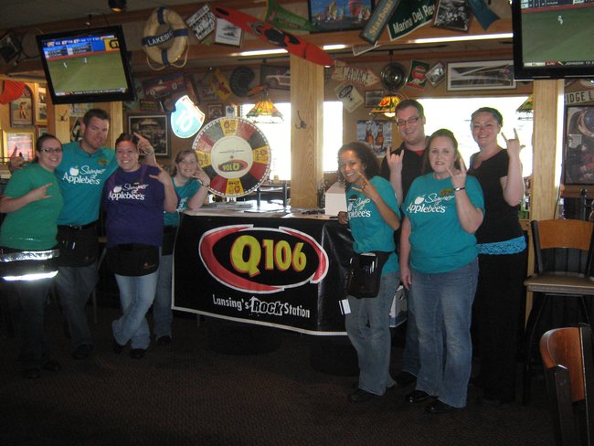 Q106 rocked with you at Applebees on South Cedar in Lansing during your lunch hour. Thanks for stopping by!