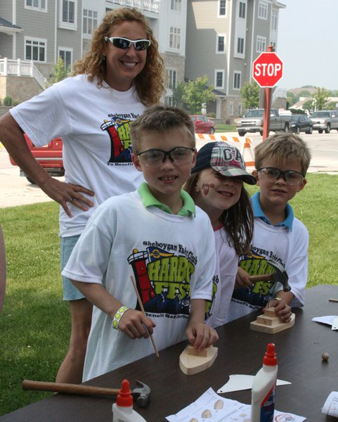 Tons of nautical family fun at the first ever Sheboygan Harbor Fest at the Sheboygan Yacht Club. A Coast Guard Open House And Demo, Petting Zoo, Pony Rides, Kids Hands On Crafts, Bouncy Houses, Food, Sailing Demos, Boat Rides, Lumberjack Show, Live Music, and more! Ben Olson even got his photo taken with the new host from Discover Wisconsin.