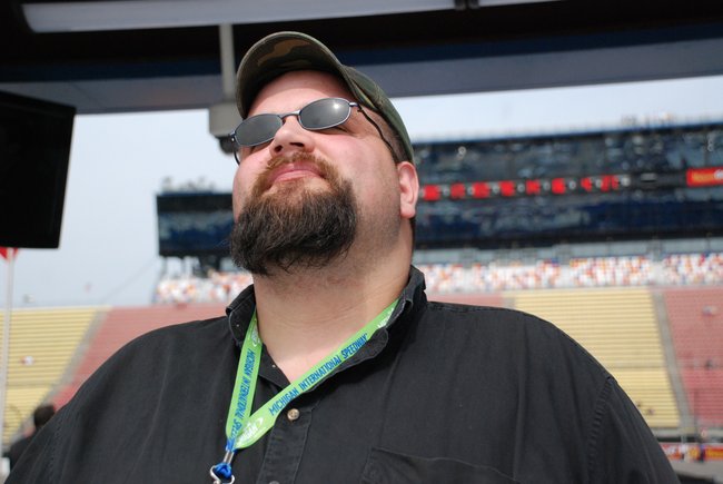 Heluva Good! Sour Cream Dips 400 NASCAR Sprint Cup Series