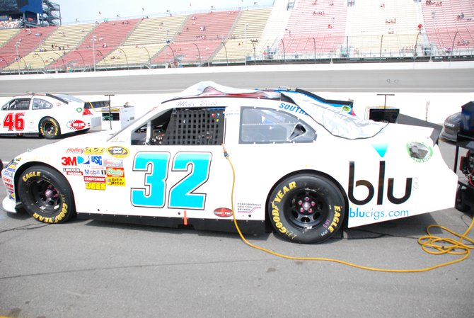 Heluva Good! Sour Cream Dips 400 NASCAR Sprint Cup Series