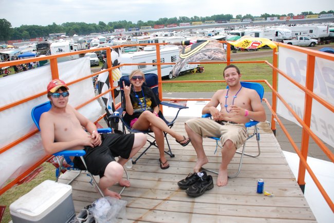 Heluva Good! Sour Cream Dips 400 NASCAR Sprint Cup Series