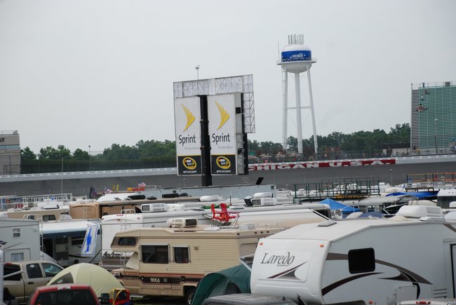 Heluva Good! Sour Cream Dips 400 NASCAR Sprint Cup Series