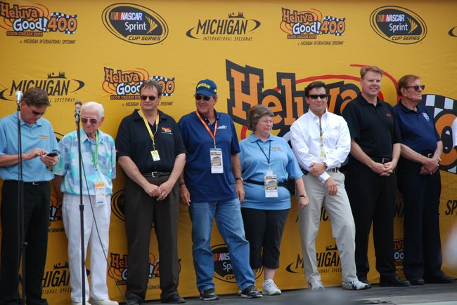 Heluva Good! Sour Cream Dips 400 NASCAR Sprint Cup Series