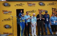 Heluva Good! Sour Cream Dips 400 NASCAR Sprint Cup Series at MIS 28