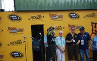 Heluva Good! Sour Cream Dips 400 NASCAR Sprint Cup Series at MIS 14