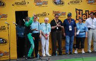 Heluva Good! Sour Cream Dips 400 NASCAR Sprint Cup Series at MIS 12