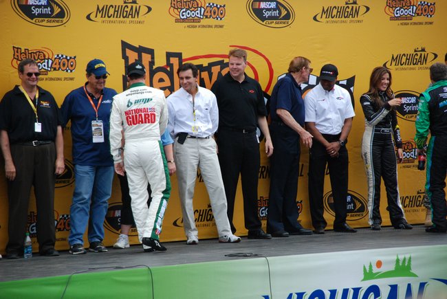 Heluva Good! Sour Cream Dips 400 NASCAR Sprint Cup Series