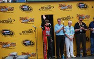 Heluva Good! Sour Cream Dips 400 NASCAR Sprint Cup Series at MIS 2