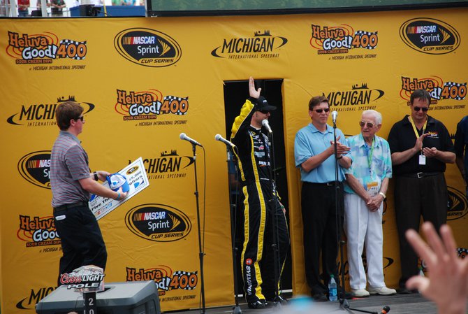 Heluva Good! Sour Cream Dips 400 NASCAR Sprint Cup Series