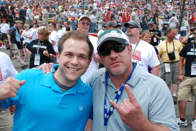 Heluva Good! Sour Cream Dips 400 NASCAR Sprint Cup Series