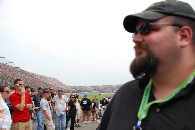 Heluva Good! Sour Cream Dips 400 NASCAR Sprint Cup Series