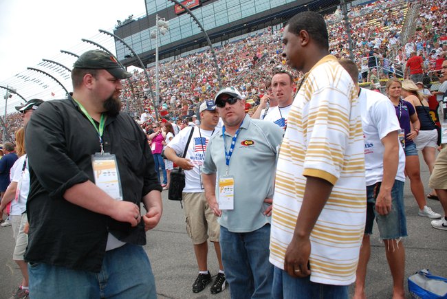 Heluva Good! Sour Cream Dips 400 NASCAR Sprint Cup Series