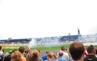 Heluva Good! Sour Cream Dips 400 NASCAR Sprint Cup Series at MIS 18