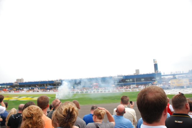 Heluva Good! Sour Cream Dips 400 NASCAR Sprint Cup Series