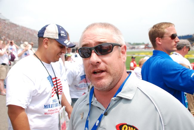 Heluva Good! Sour Cream Dips 400 NASCAR Sprint Cup Series