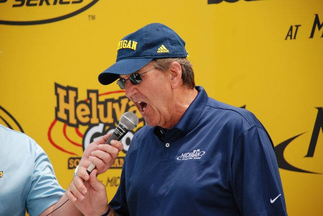 Heluva Good! Sour Cream Dips 400 NASCAR Sprint Cup Series