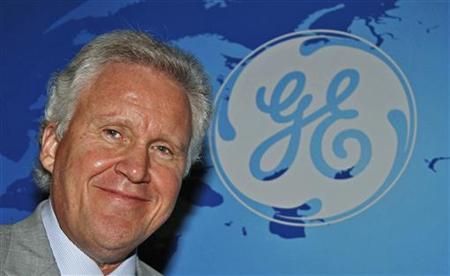 General Electric Co Chief Executive Jeff Immelt poses for a picture after a meeting in New Delhi General Electric Co Chief Executive Jeff Immelt poses for a picture after a meeting in New Delhi