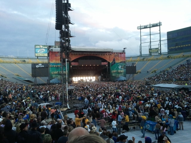 Kenny Chesney Goin' Coastal Tour