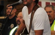 Luke Bryan at Wal-Mart 3