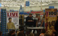 Luke Bryan at Wal-Mart 14