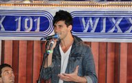 Studio 101: Runner Runner Pics 28