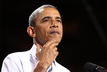 Obama speaks to workers at Alcoa in Iowa Obama speaks to workers at Alcoa in Iowa