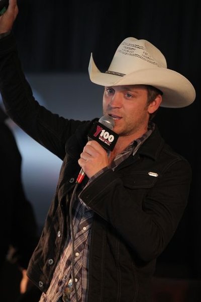 Gloriana, Justin Moore, Luke Bryan and Dierks Bentley