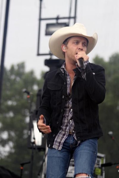Justin Moore