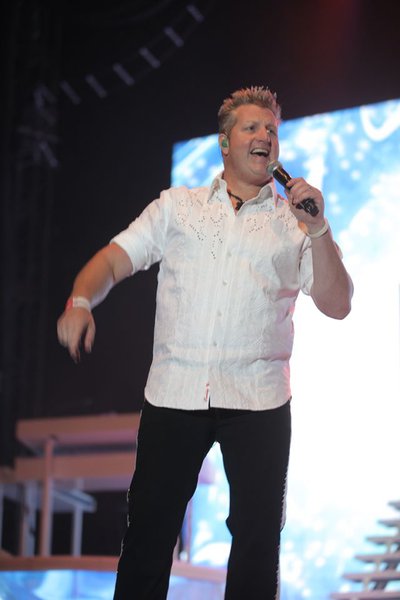 Diamond Rio, Easton Corbin and Rascal Flatts performed at Country USA.