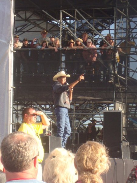 Moondance Jammin' Country 2011
