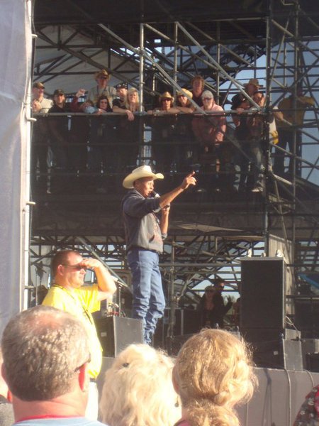Moondance Jammin' Country 2011