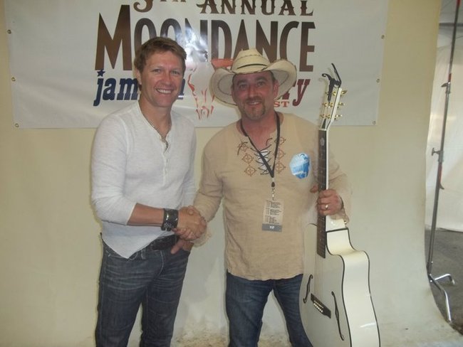 Moondance Jammin' Country 2011