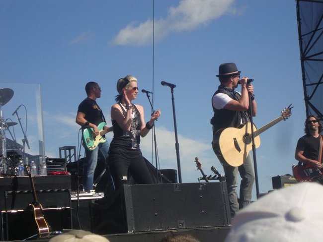 Moondance Jammin' Country 2011