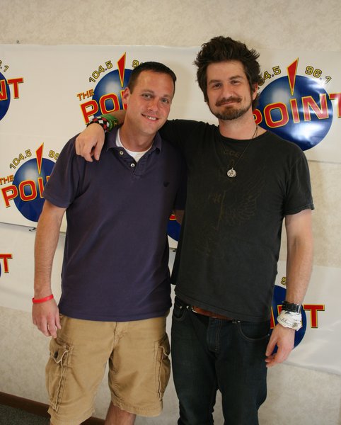 Matt Nathanson stopped by Sheboygan's Point to sing "Come On Get Higher" and "Faster" for an exclusive Point acoustic show.