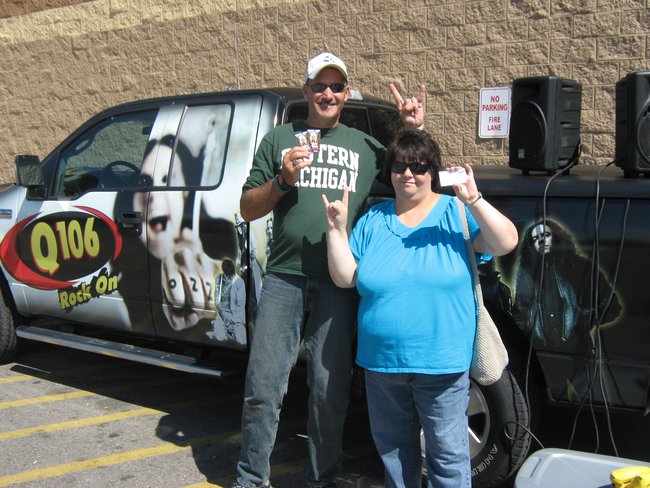 Q106 was on hand for the grand re-opening of the Jackson Wal Mart! Thanks for paying a visit, Rock On!