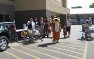 Q106 at Wal Mart, Jackson (7/15/11) 9
