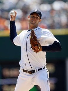Detroit Tigers starting pitcher Rick Porcello throws to the New York Yankees during the first inning of their MLB American League baseball game in Detroit, Michigan May 5, 2011. REUTERS Detroit Tigers starting pitcher Rick Porcello throws to the New York Yankees during the first inning of their MLB American League baseball game in Detroit, Michigan May 5, 2011. REUTERS