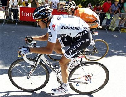 Saxo Bank-Sungard rider Contador of Spain rides next to Euskaltel-Euskadi rider Moreno of Spain during the 17th stage of the Tour de France Saxo Bank-Sungard rider Contador of Spain rides next to Euskaltel-Euskadi rider Moreno of Spain during the 17th stage of the Tour de France