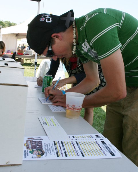 It’s a celebration of sausage, and Brat Days 2011 did NOT disappoint. From the 4 stages of entertainment, to the midway games, rides, and family area, to the brat eating competition and the headlining Spin Doctors on the main stage! Not to mention the amazing brats and brat filled food! We can’t wait for Brat Days 2012 with the Sheboygan Jaycees, Johnsonville, and Sheboygan’s Point!