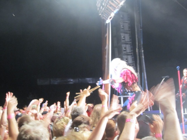 Poison, AC/DC, Prince, Kiss, Guns N' Roses, they played them all! Here are photos from Hairball's first appearance in Sheboygan at Brat Days 2011. (08.06.11)