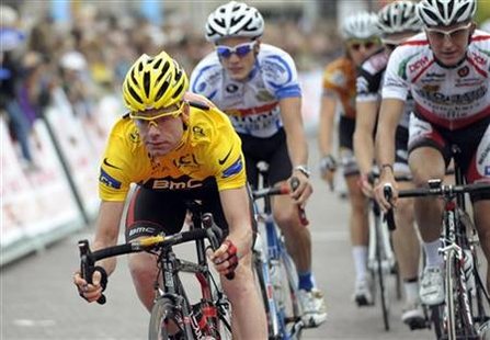 BMC Racing Team rider Evans of Australia rides during the Cibel natour-criterium cycling race in Sint Niklaas BMC Racing Team rider Evans of Australia rides during the Cibel natour-criterium cycling race in Sint Niklaas