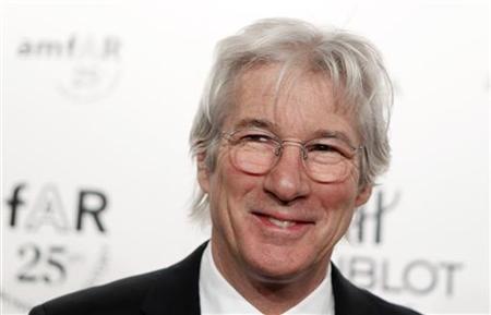 Richard Gere arrives for the amfAR New York Gala Richard Gere arrives for the amfAR New York Gala